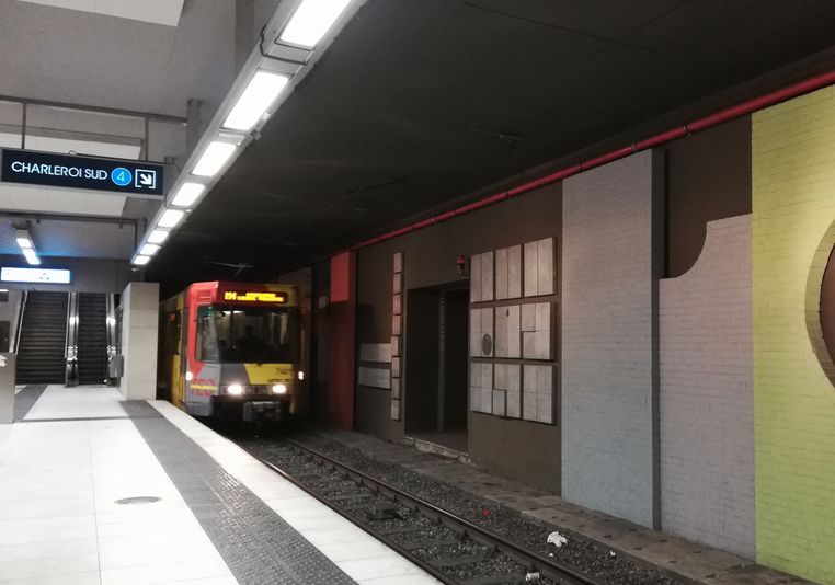 platform of metro station